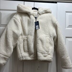 Universal Thread Cream Kids Puffer Jacket